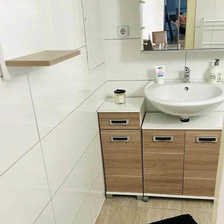 Apartment Waldstadt Homes, *