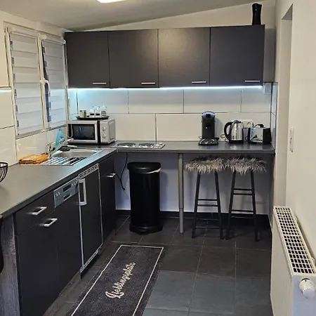 Waldstadt Homes, * Iserlohn