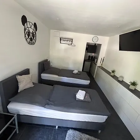 Apartment Waldstadt Homes,